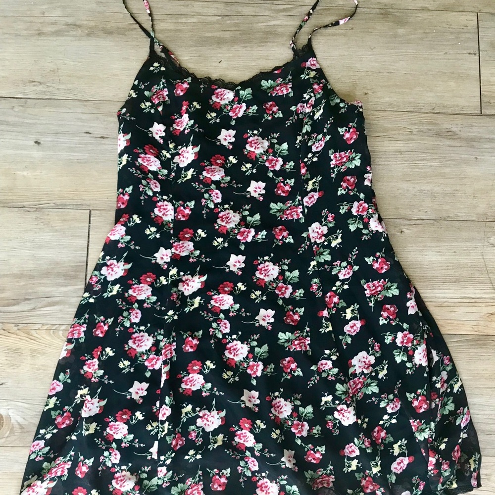 Urban Outfitters Floral Lace Trim Mini Dress Large